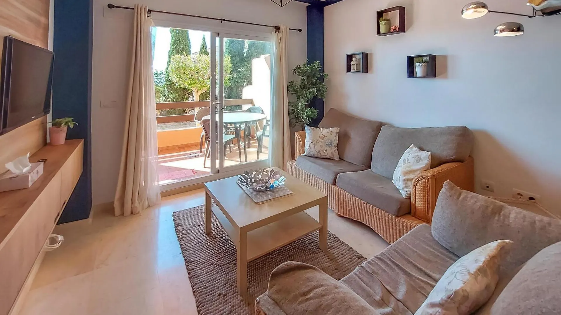 2 Bedroom Cozy Apartment In Casares Spain